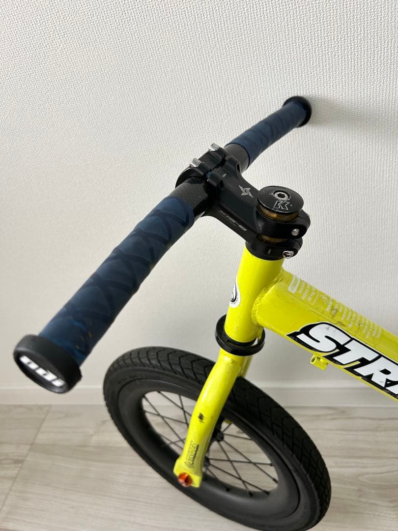 ストライダー14x カーボンカスタム