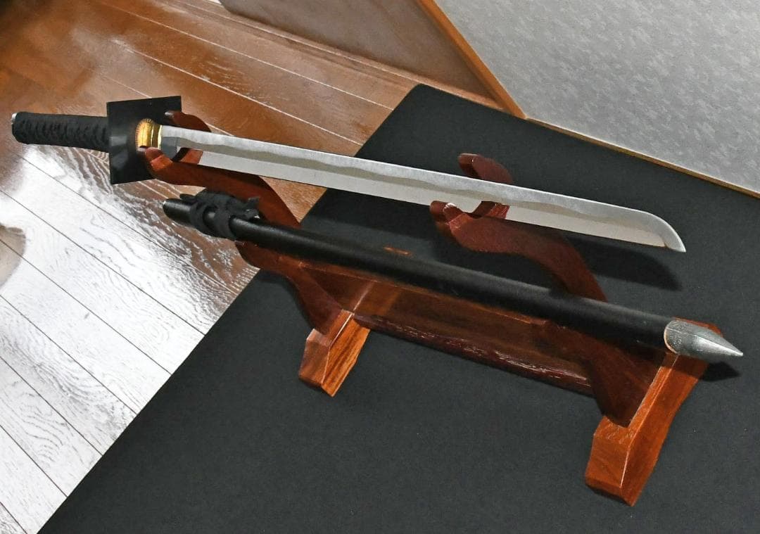 忍者刀　模造刀　美品です