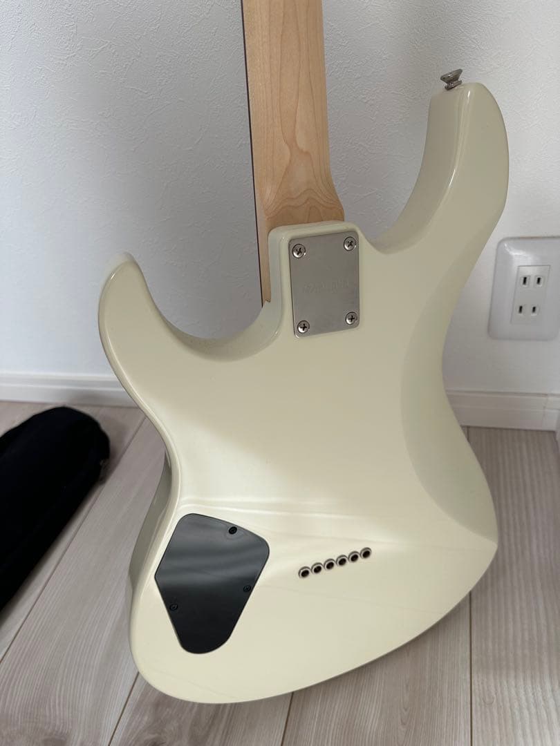 Yamaha PACIFICA ホワイト エレキギター