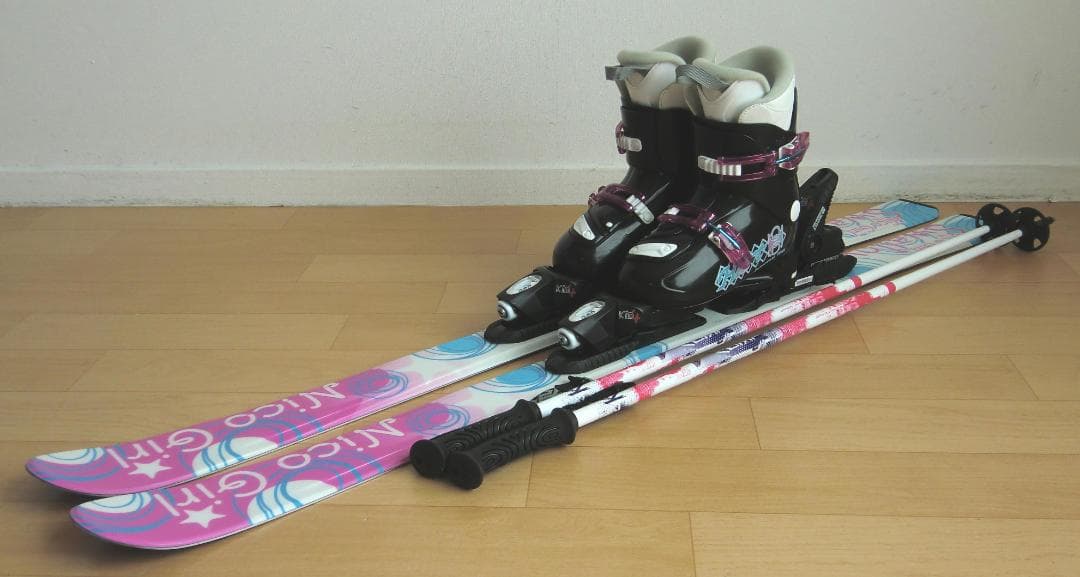 ■■送料無料■ジュニア用スキーフルセット■板130靴23■WAX済■女の子■■