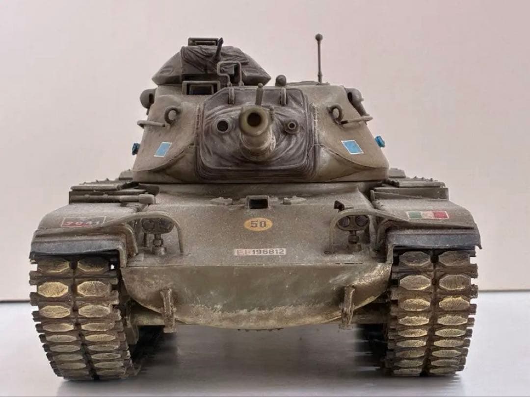 タミヤ　1/35 M60A1 完成品　戦車　模型　プラモデル　イタリア