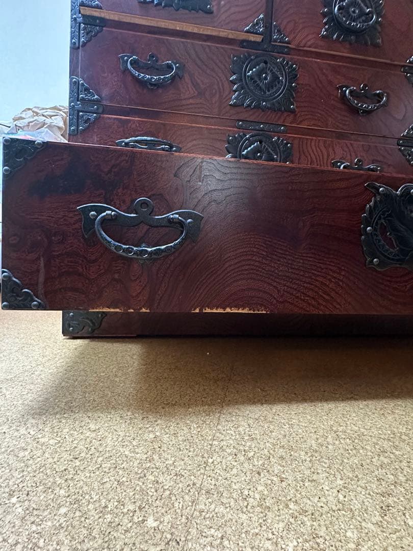 岩谷堂箪笥 伝統工芸品 和箪笥 チェスト 南部鉄器金具付き