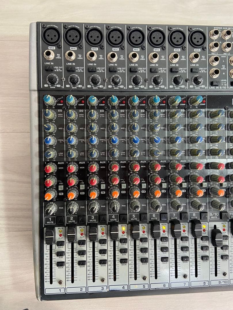 即日発送　BEHRINGER XENYX X2222USB ミキサー