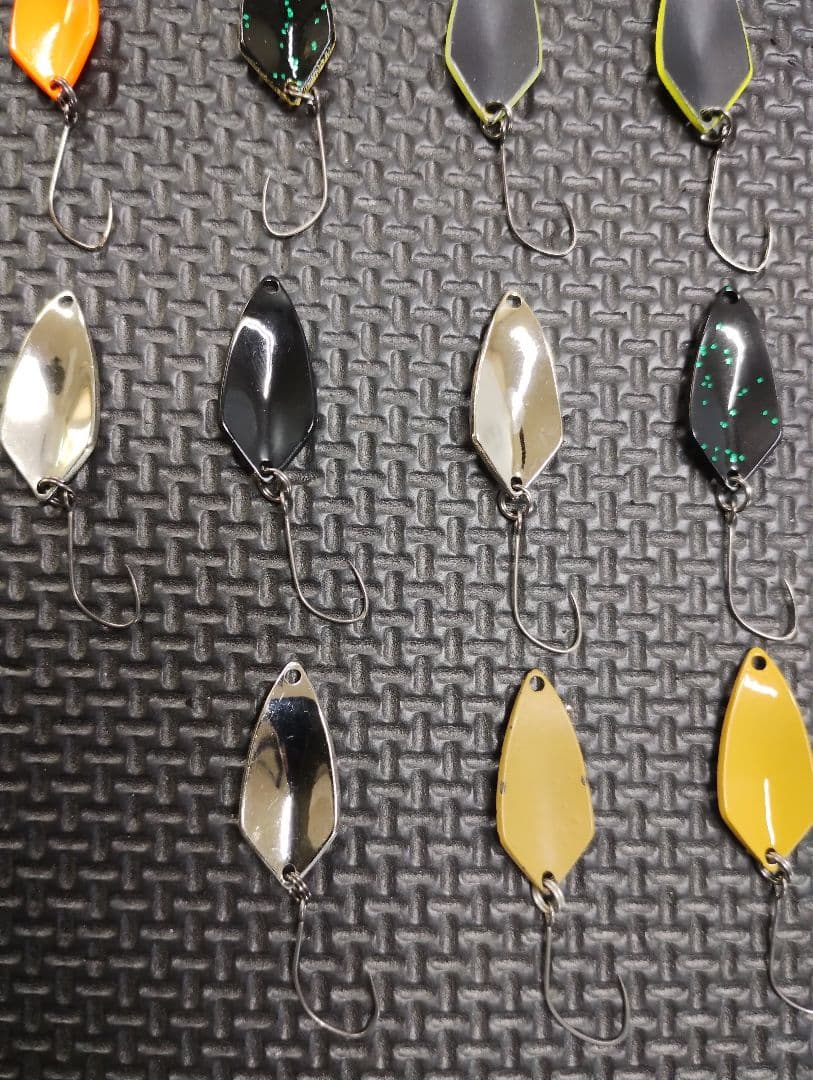 ヴァルケイン ギガバースト２.０ｇスプーン２３個セット