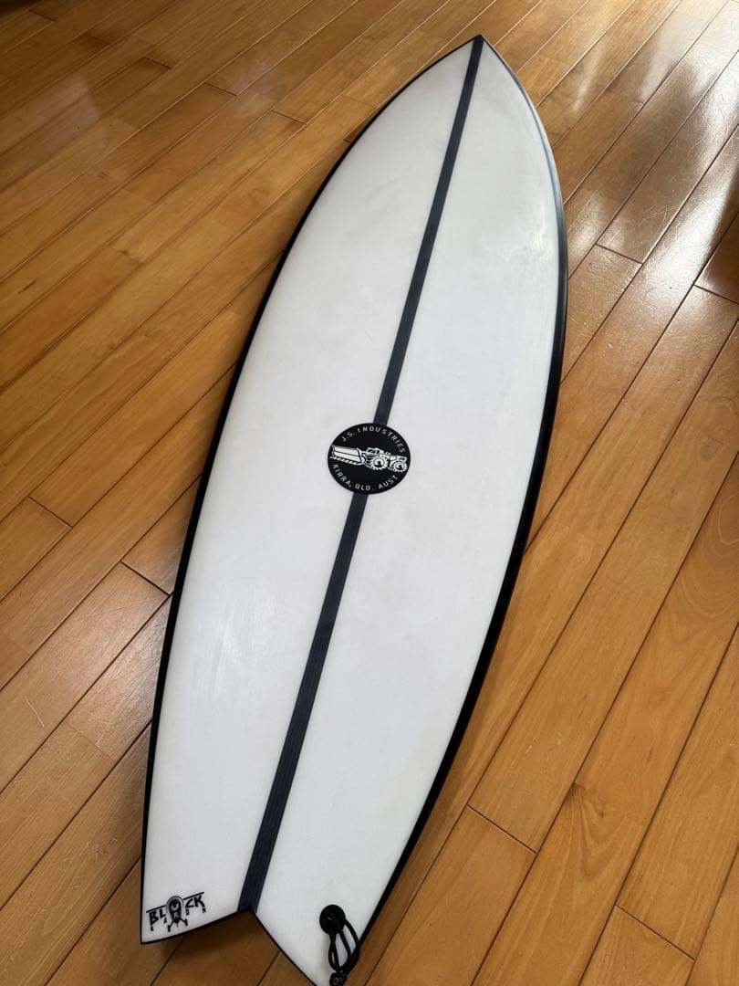 【美品】JS BLACK BARON ブラックバロン 25.0ℓ キールフィン付