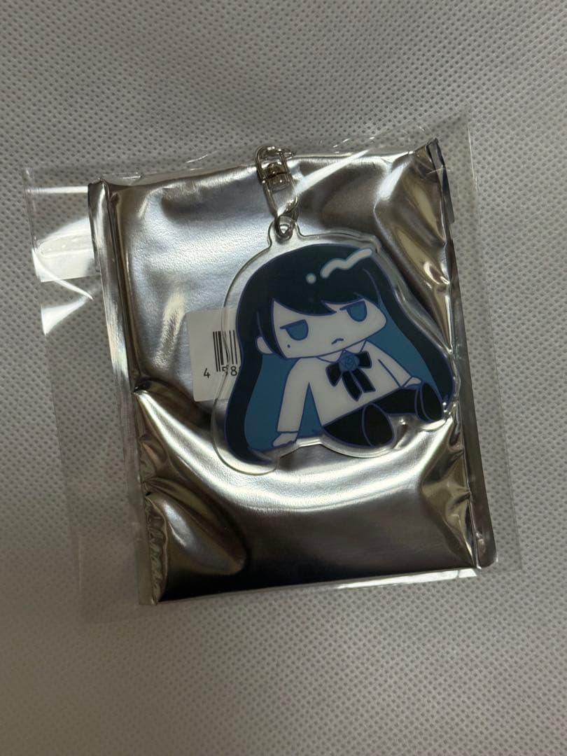 Ado よだか 活発婉麗！ アクリルキーホルダー　②