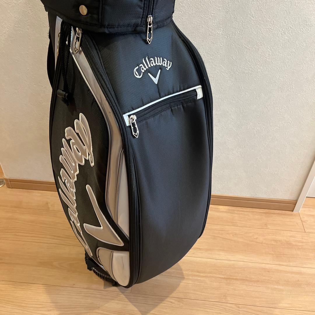 Callaway キャディバッグ 黒/白 フード付き