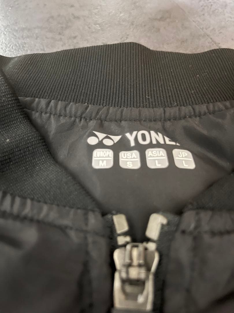 YONEX ウォームアップウェア ブラック/ブルー JP L