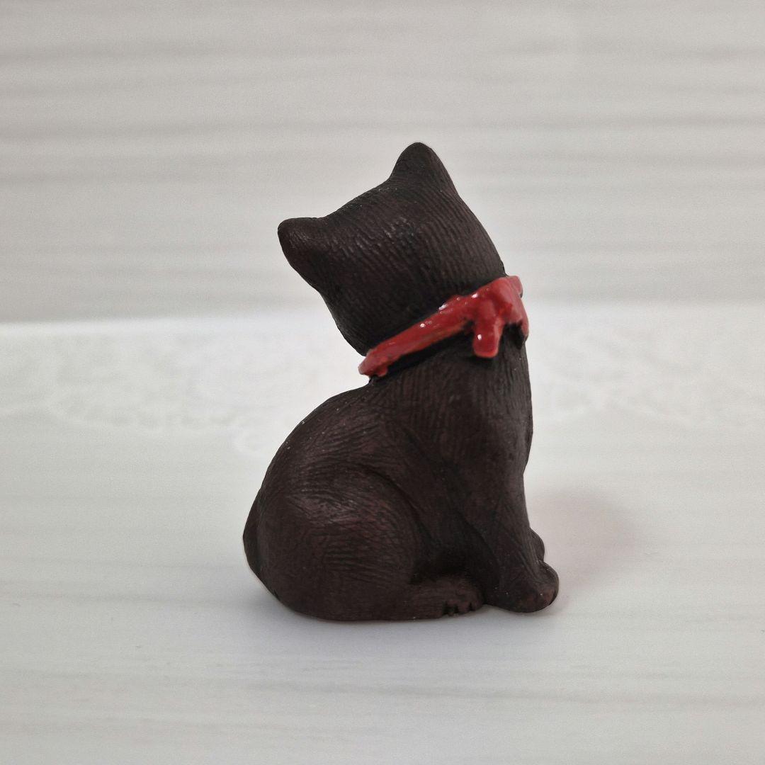 は*り様 駿河山正作　赤い首輪のネコ