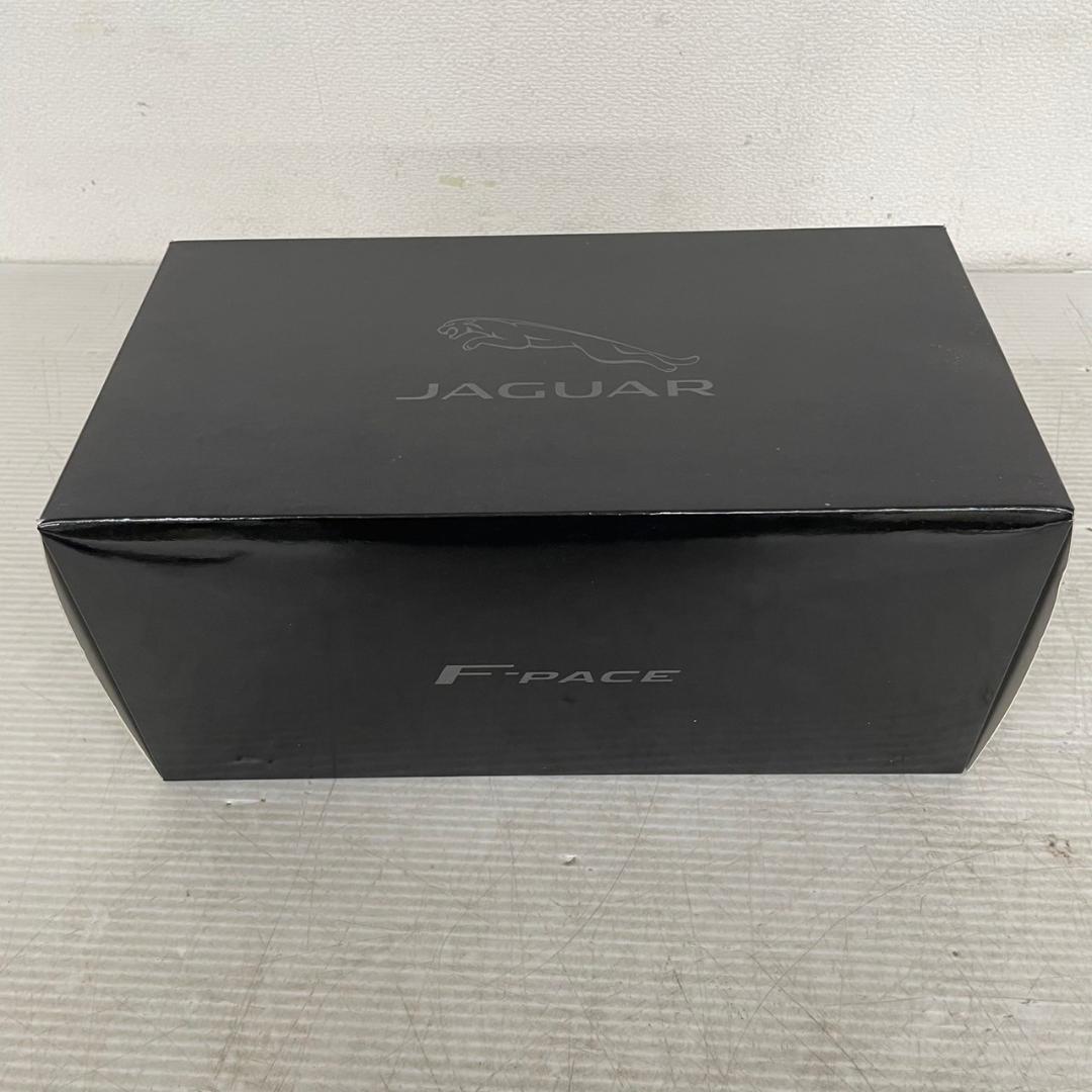 JAGUAR F-PACE アルティメットブラック 1/18ミニカー Y0966