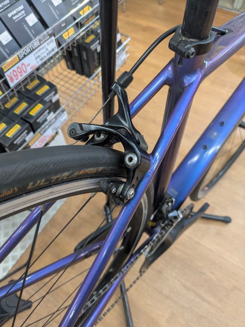 TREK　Shimano 105 アルミロードバイク パープル