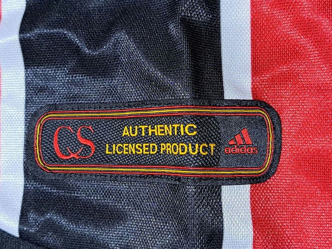 コンサドーレ札幌 【タグ付】ホーム用ユニフォーム 2002年 adidas製