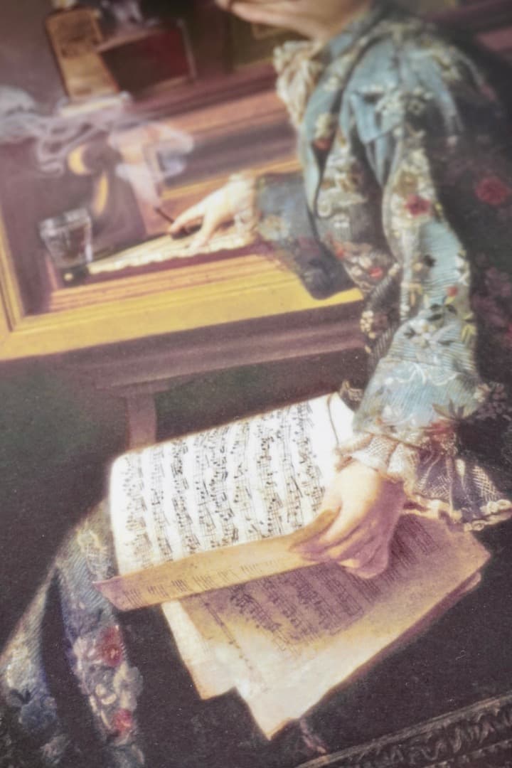 フランス製 トレー cat lady smoking playing piano