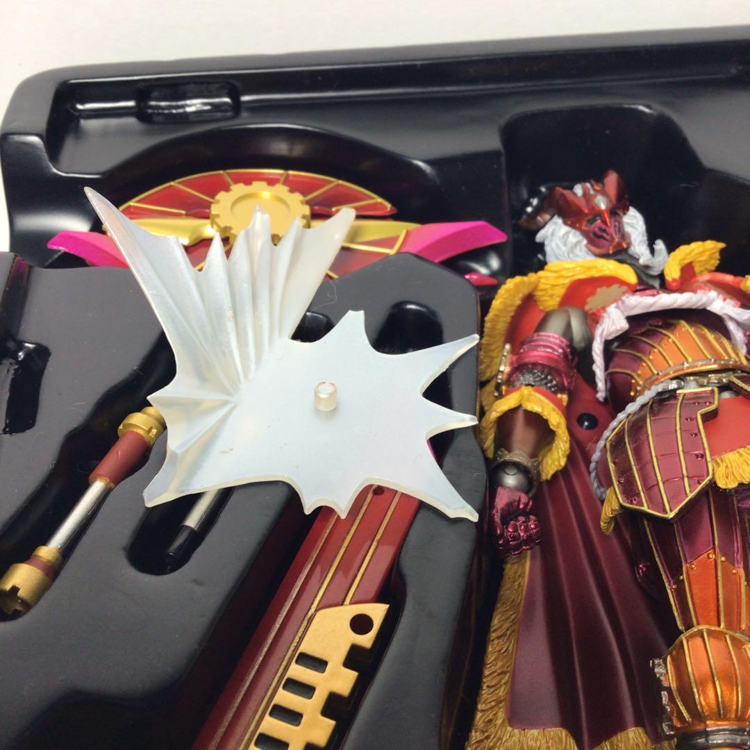 希少品モンスターハンターリボルテックカイザーX装備