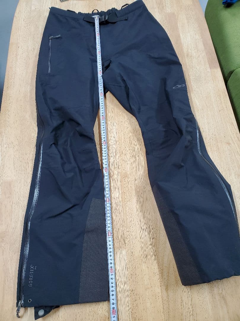 新古 アウトドアリサーチ ゴアテックス スキーウェア フーリオパンツ Furio