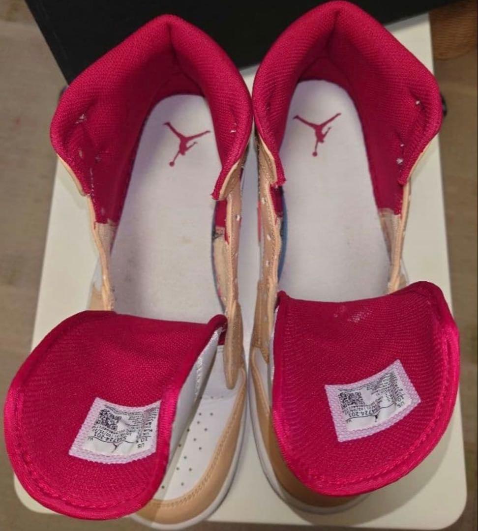 ナイキ エアジョーダン1 ミッド ／Air Jordan 1 Mid