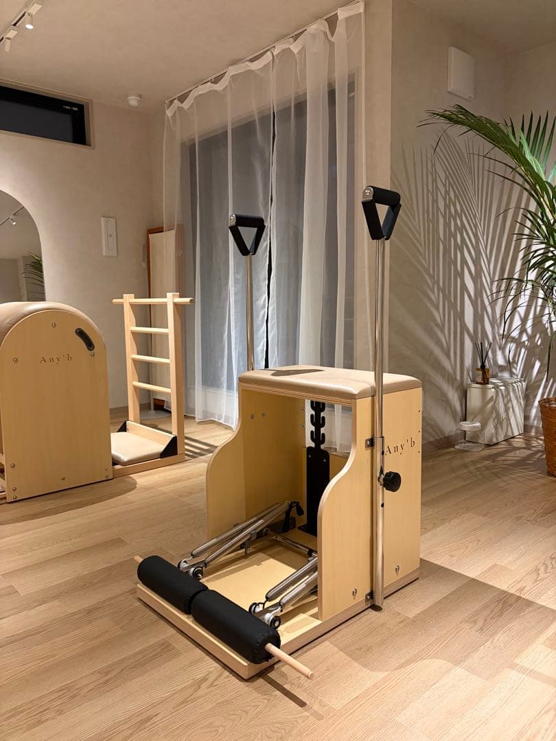 ヨガ・ピラティス　チェアー