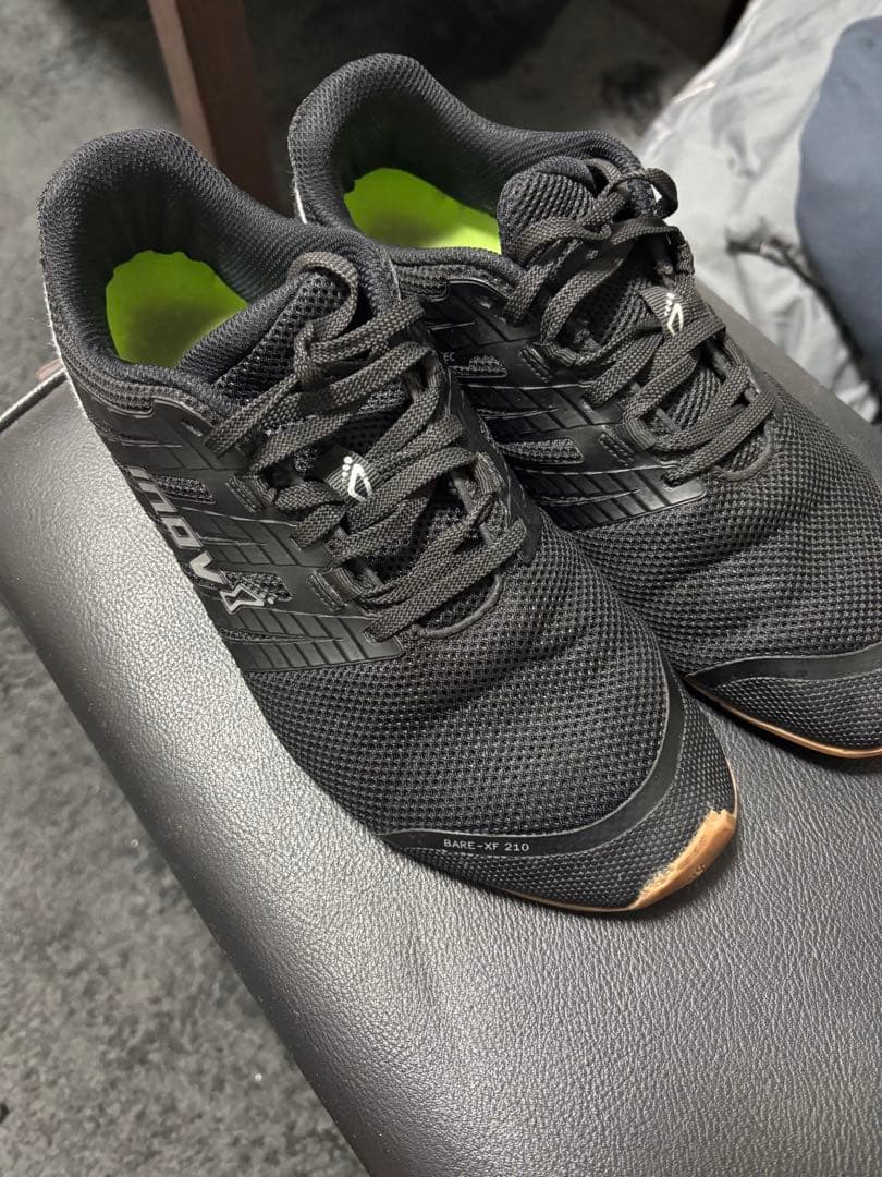 イノヴェイト inov8 Bare-xf v3 27.5cm