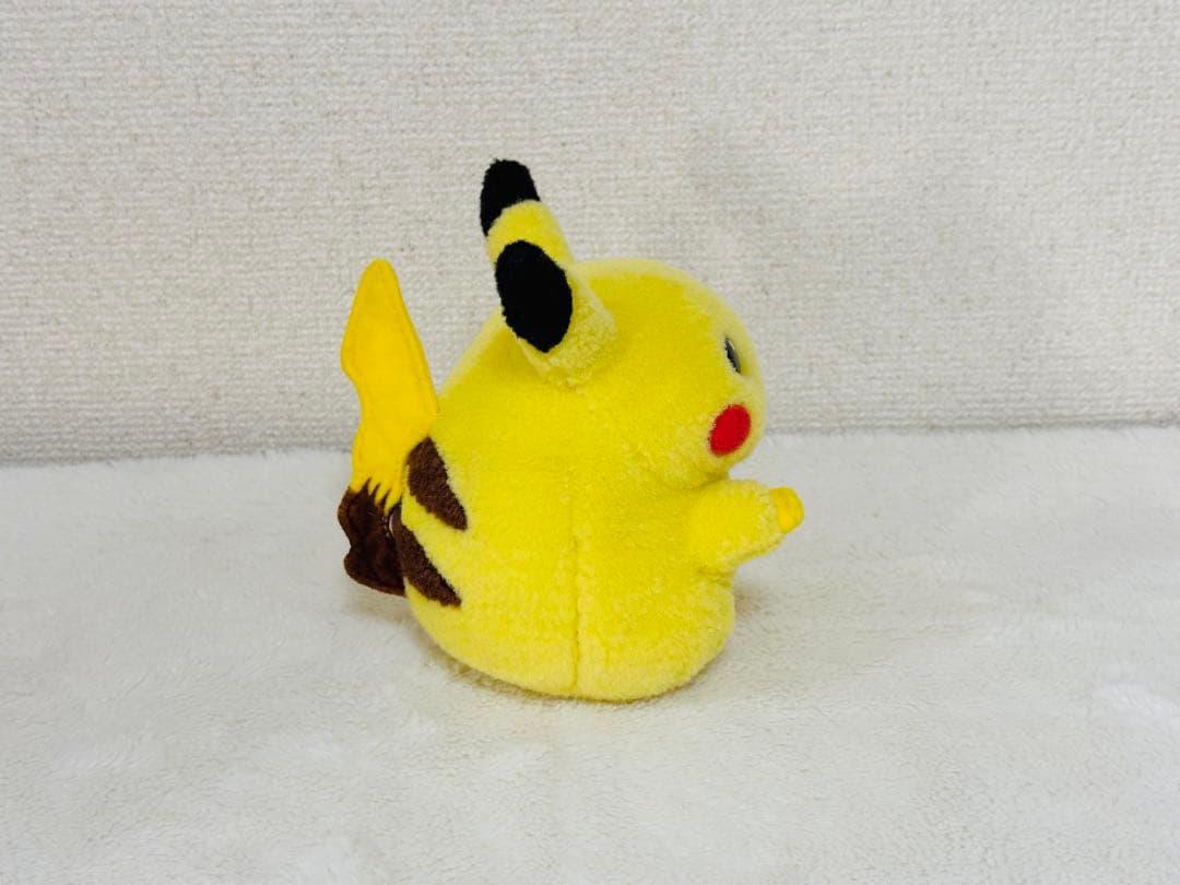 【希少、美品セット！】TOMY初期ピカチュウぬいぐるみ&ピカのペアグラスセット