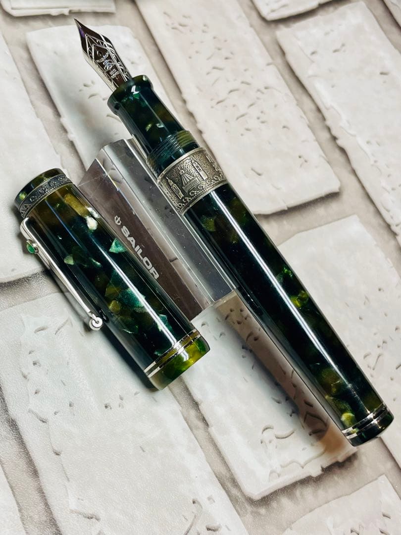 レア　デルタ　万年筆　ナザレ F リミテッドエディション NAZARETH 1K