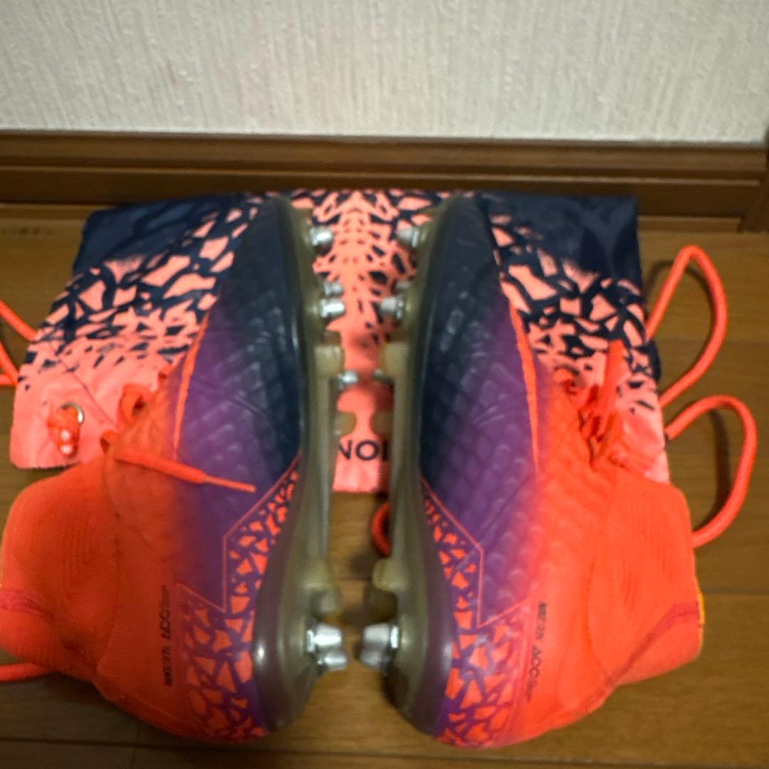 【1月限定価格！】Nike サッカー スパイク ハイパーヴェノム SG 24.5