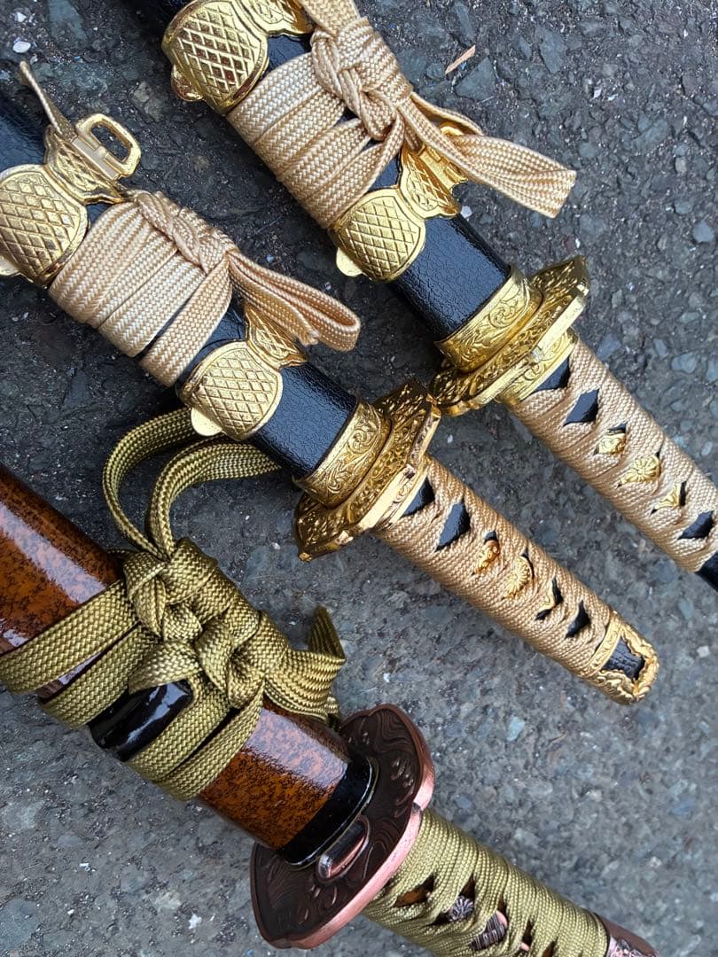 模造刀 太刀造り 金茶柄