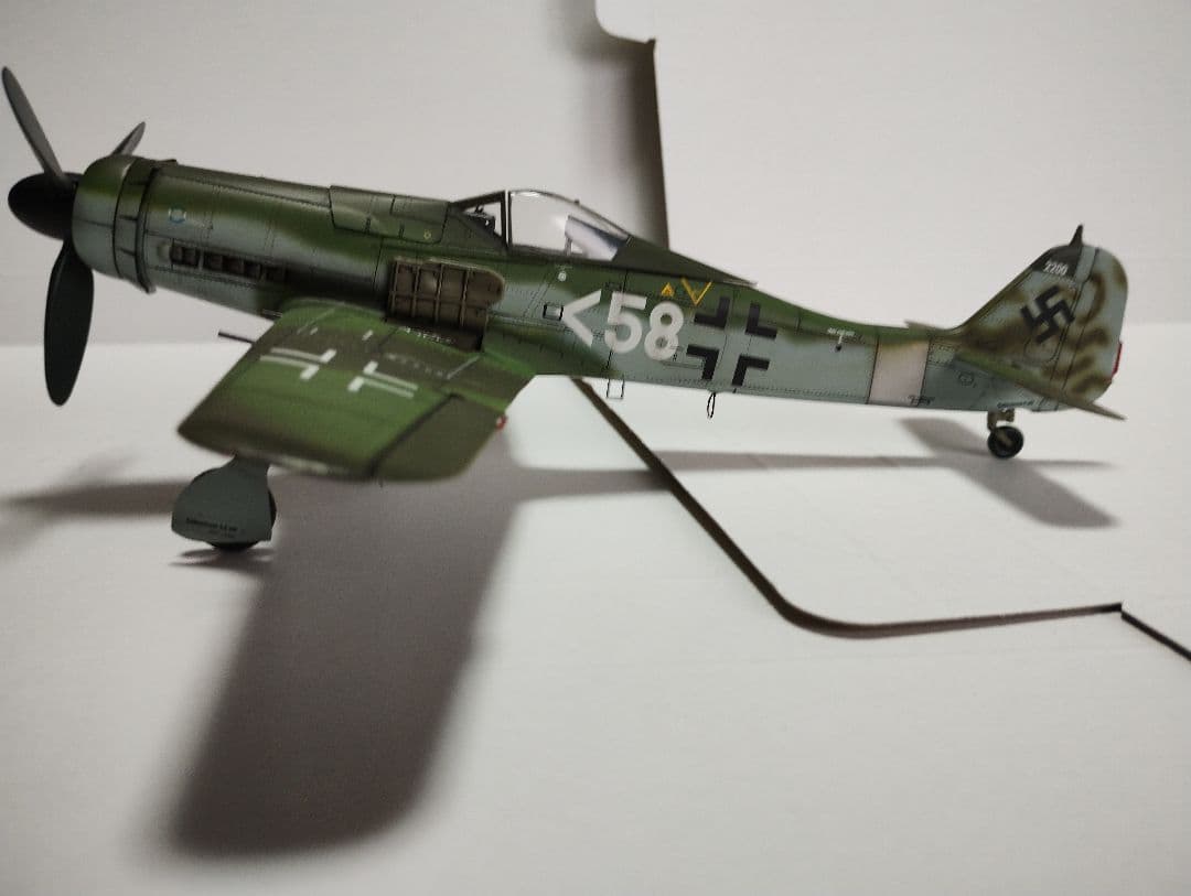 プラモデル完成機　1/48　フォッケウルフ(1)