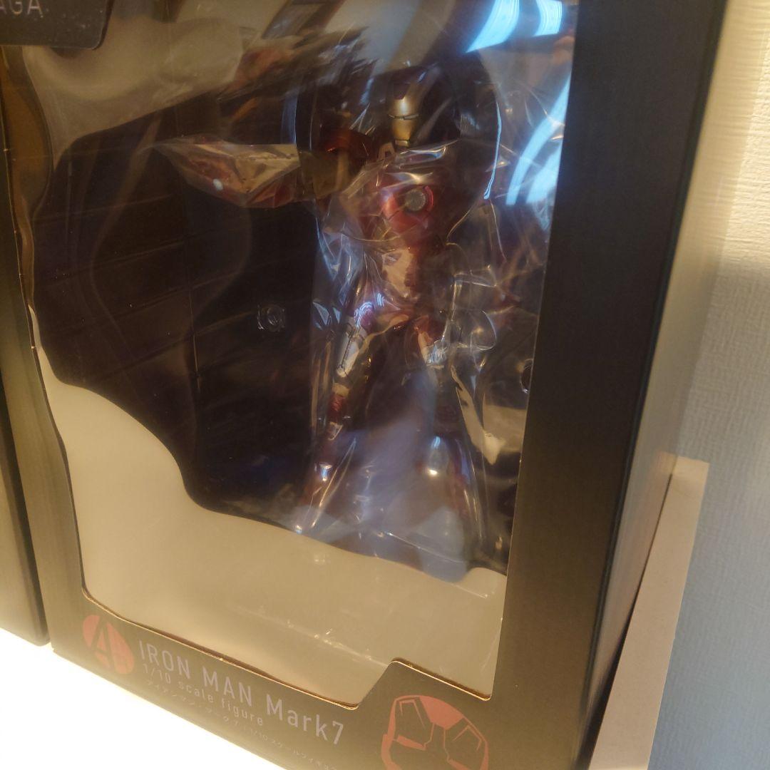 Happyくじ　アイアンマン　ブラックパンサー