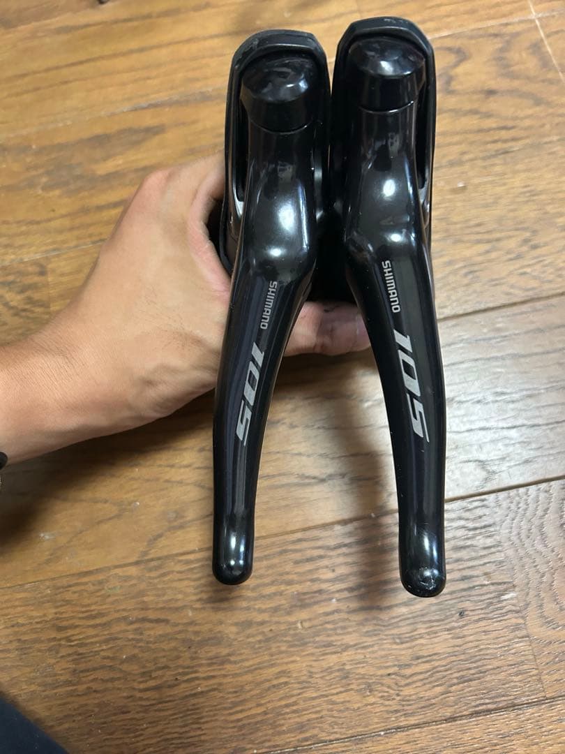 105 R7000 STI 11速　シフトレバー