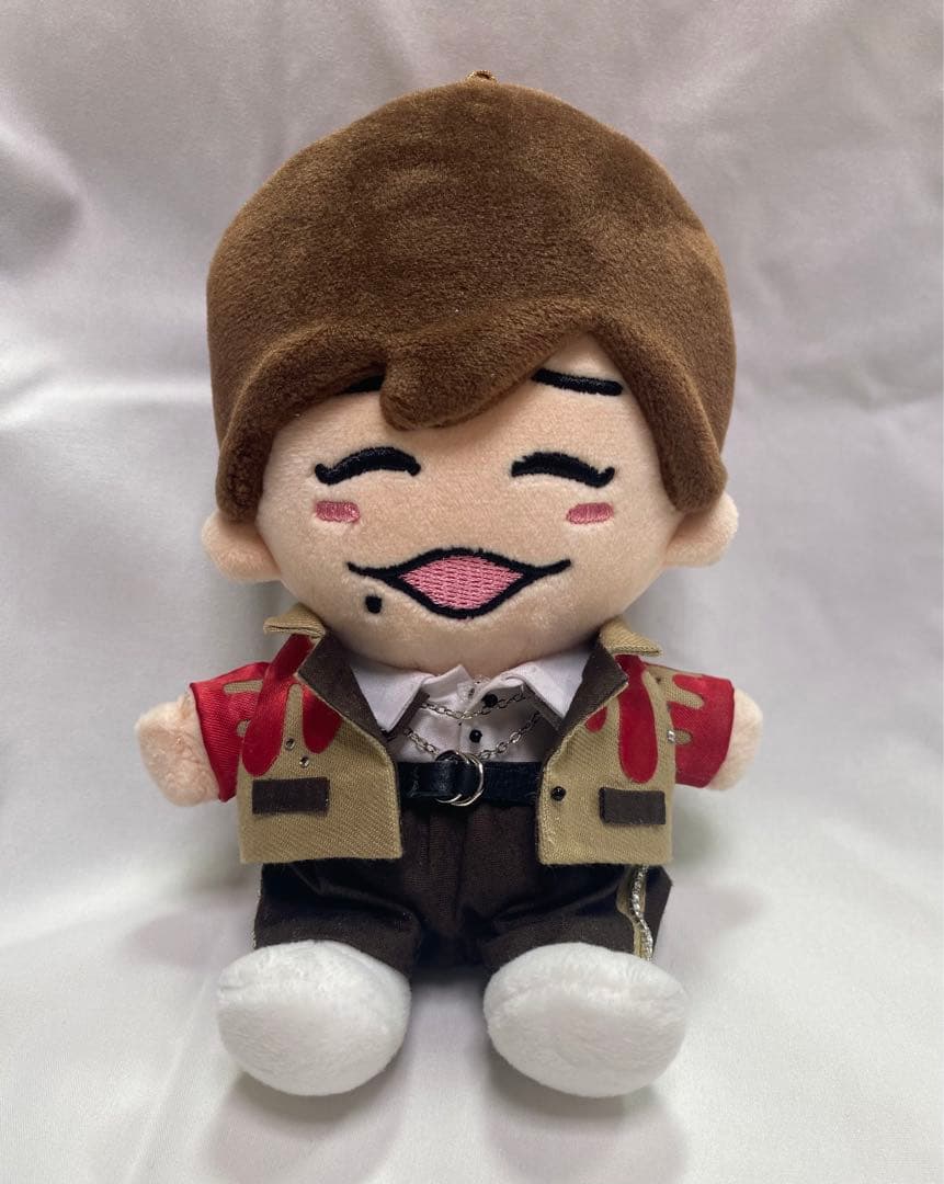 なにわ男子　ちびぬい　衣装