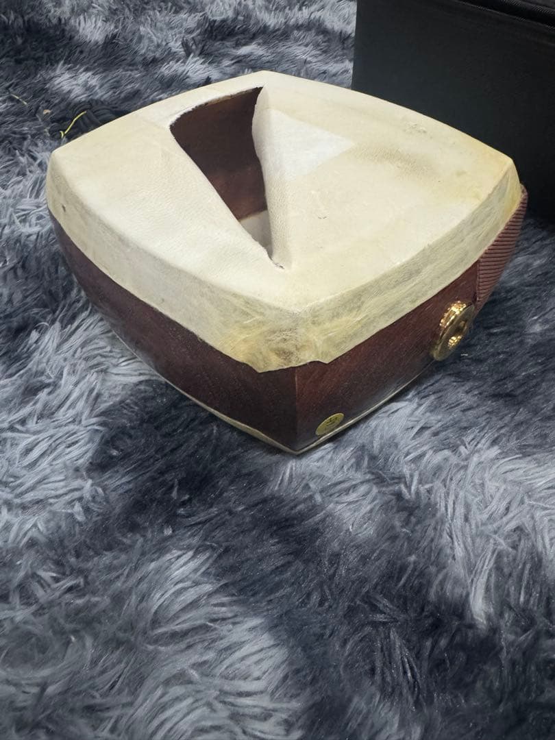 津軽三味線 黒檀糸巻 東さわり　花梨 太棹 丸打胴 和楽器