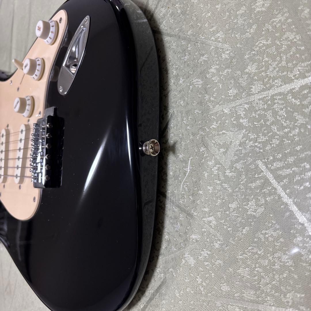 Squier Affinity STRAT(ネックを外して発送)
