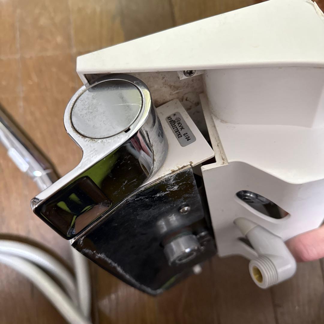 シャワーヘッド ホワイトシルバー 約1.5mホース付き Kf9032ztbtk2