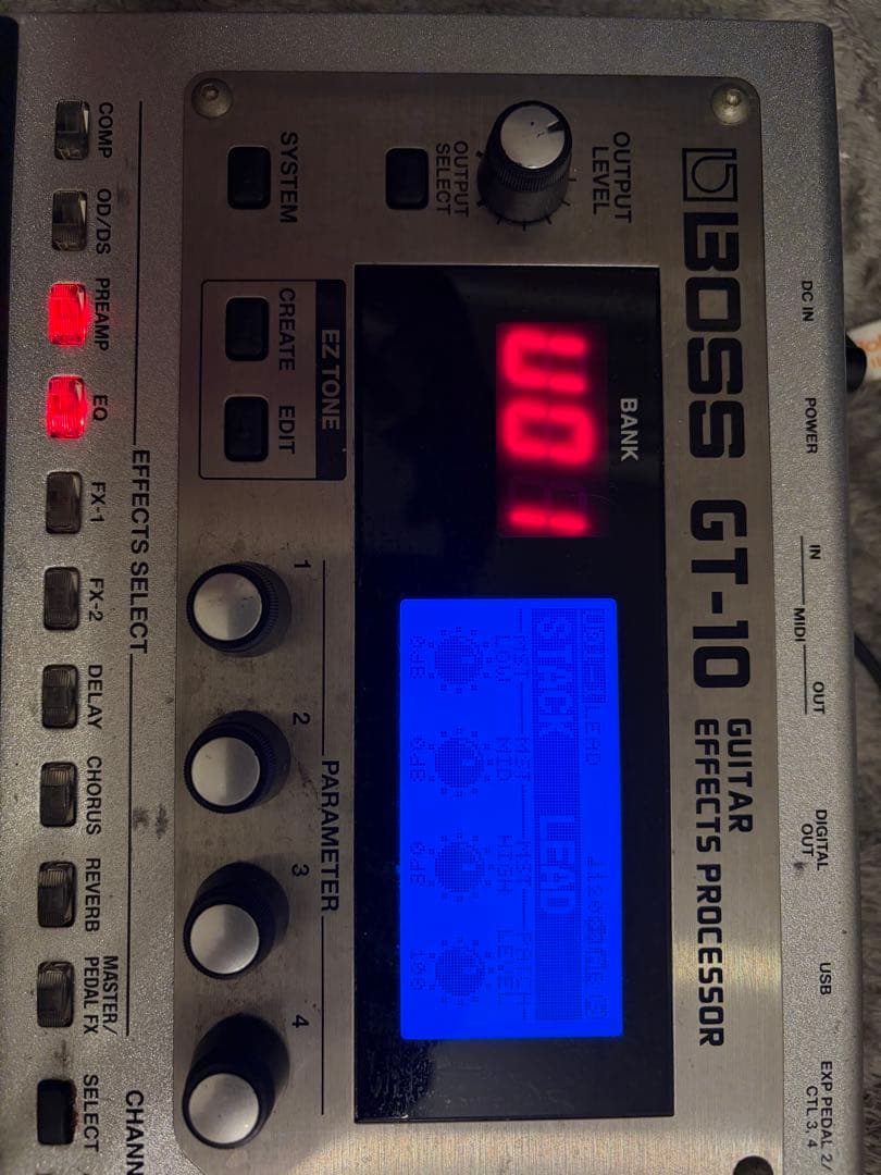 BOSS GT-10 マルチエフェクター 動作OK！外観錆あり
