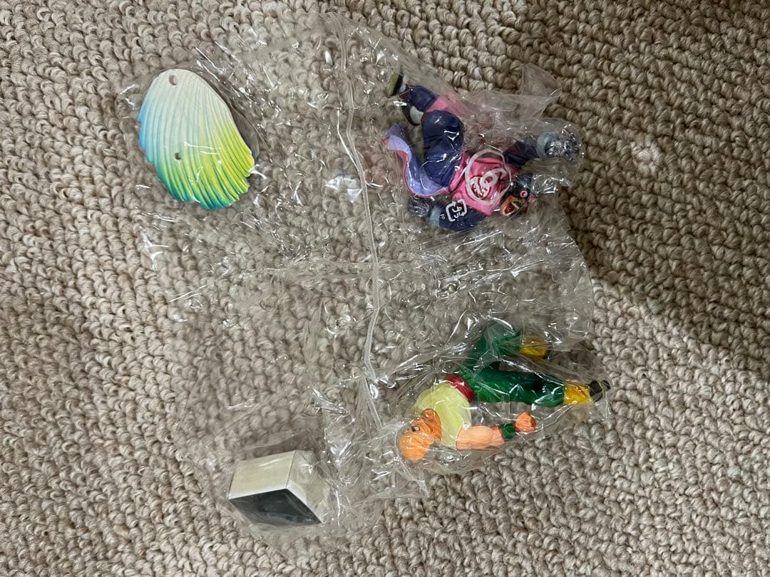 内袋未開封品ドラゴンボールカプセル この世はでっかい宝島　BP含む色彩全8種
