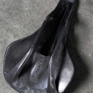 【新品未使用】CADEX AMPサドル