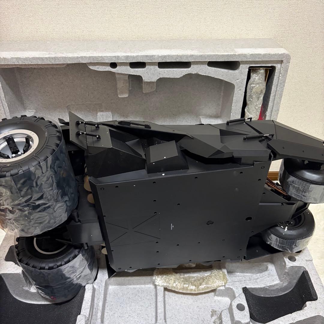 ホットトイズ　ムービーマスターピース　バットマンダークナイトバットモービル1/6