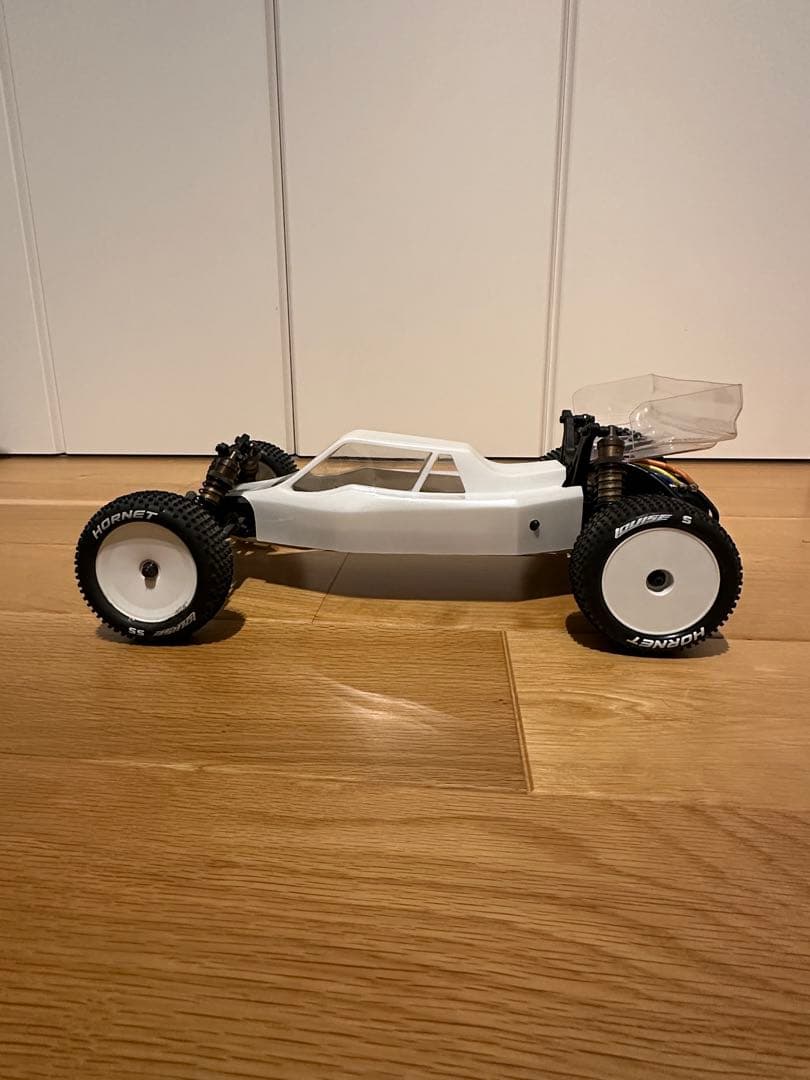 KYOSHO ULTIMA RB6 ラジコン