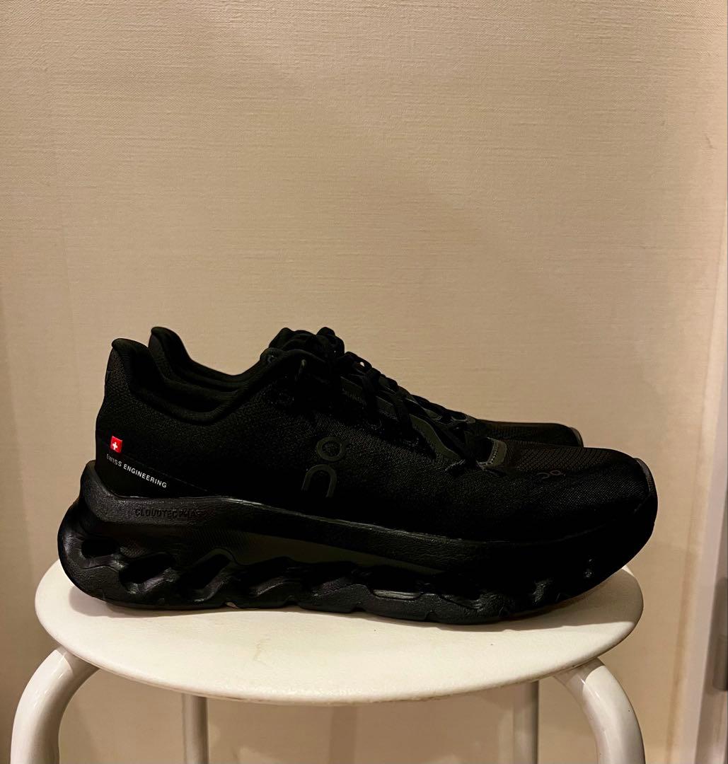 On オン Cloudtilt クラウドティルト24.5cm