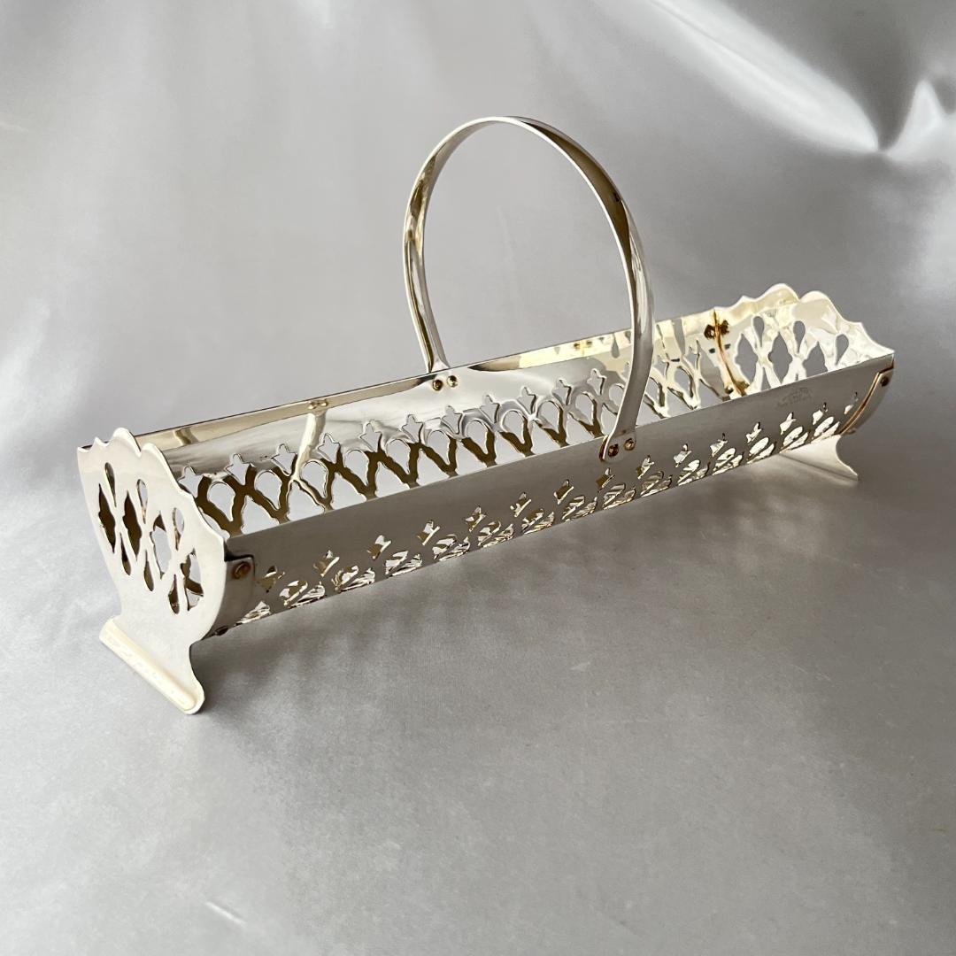 【英国】マカロンスタンド / ビスケットホルダー 【シルバープレート】