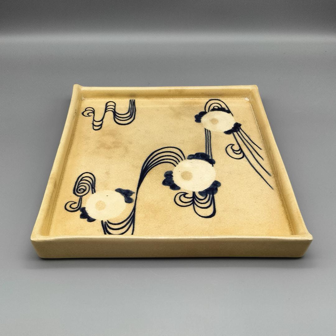 京焼 泰山窯 染付流水菊花文 九寸四方皿