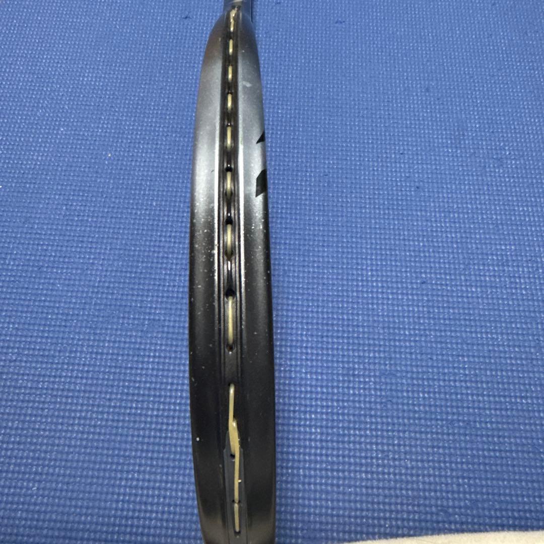 美品（ケース付）　ソフトテニス ボルトレイジ8V