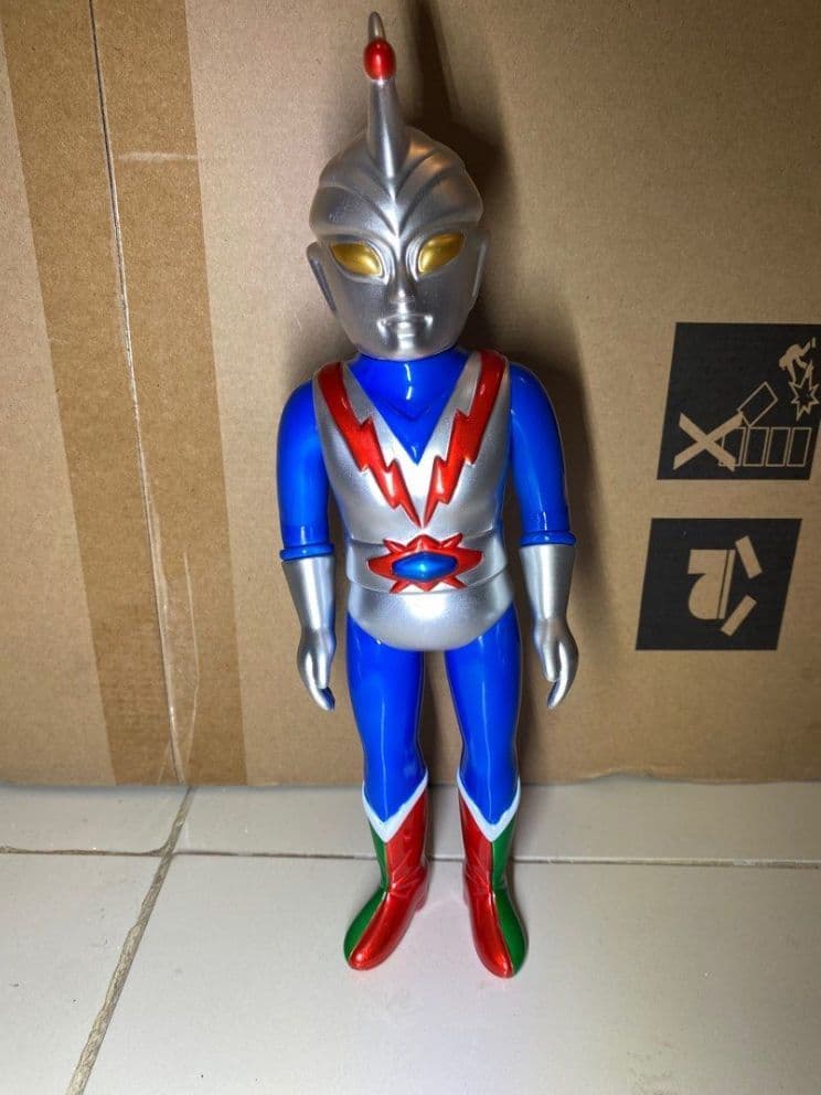 流星人間ゾーン 塗裝版 限定品