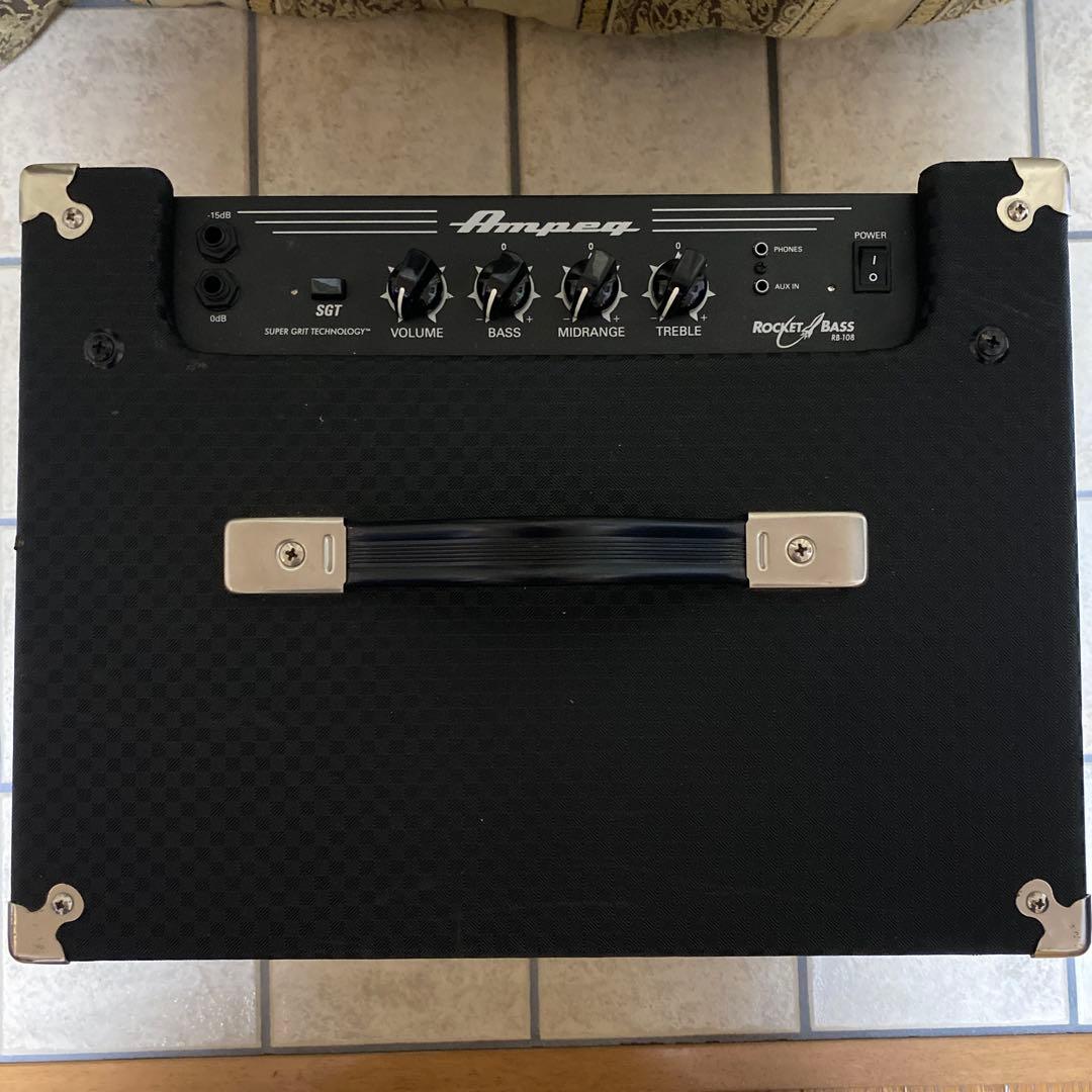 Ampeg Rocket Bass RB-108 ベース用アンプ
