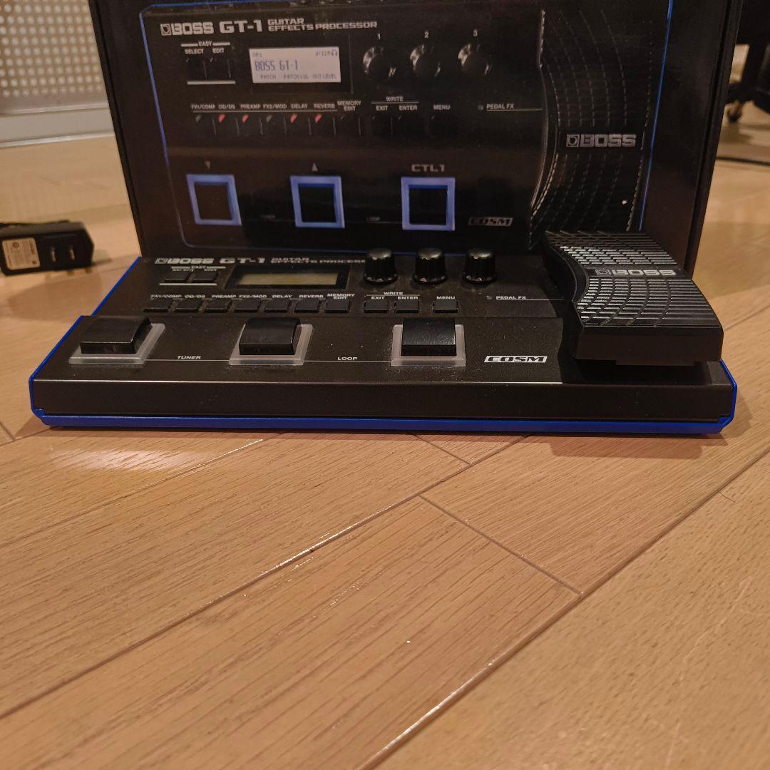 BOSS GT-1 ギターエフェクター 本体 電源アダプタ付き