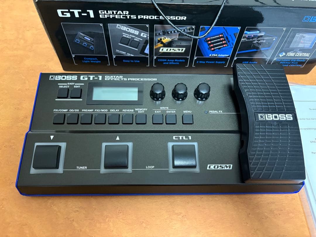 BOSS GT-1 ギター マルチエフェクター