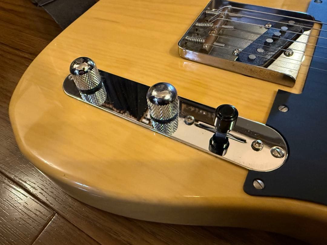 fender テレキャスター　TL52-TX ストラップ付