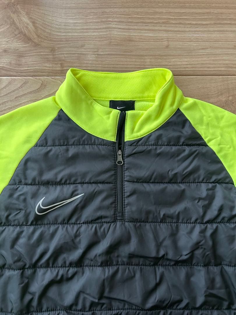 Nike 長袖トップスとパンツ セット