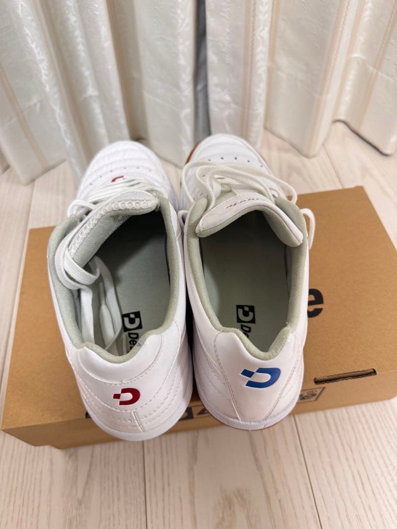 【右25】ボアビスタ KI 3、【左25.5】カンピーナス JP6