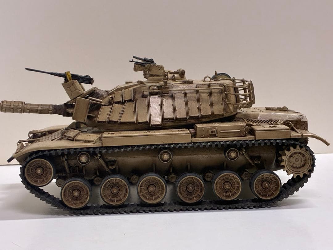 アカデミー　1/35 IDF M60-A1 完成品　戦車　模型　イスラエル